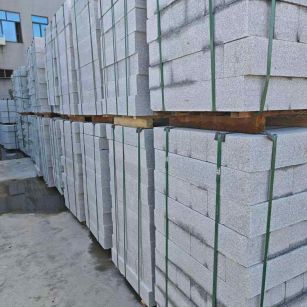 宁夏芝麻白路牙石，路侧石