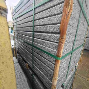 宁夏芝麻白楼梯踏步室外