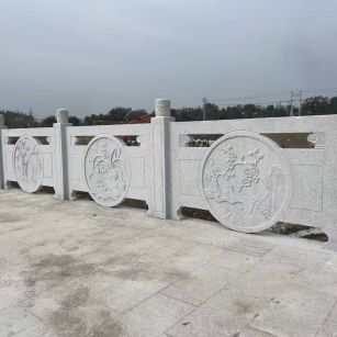 宁夏芝麻白河道栏杆 石材栏杆