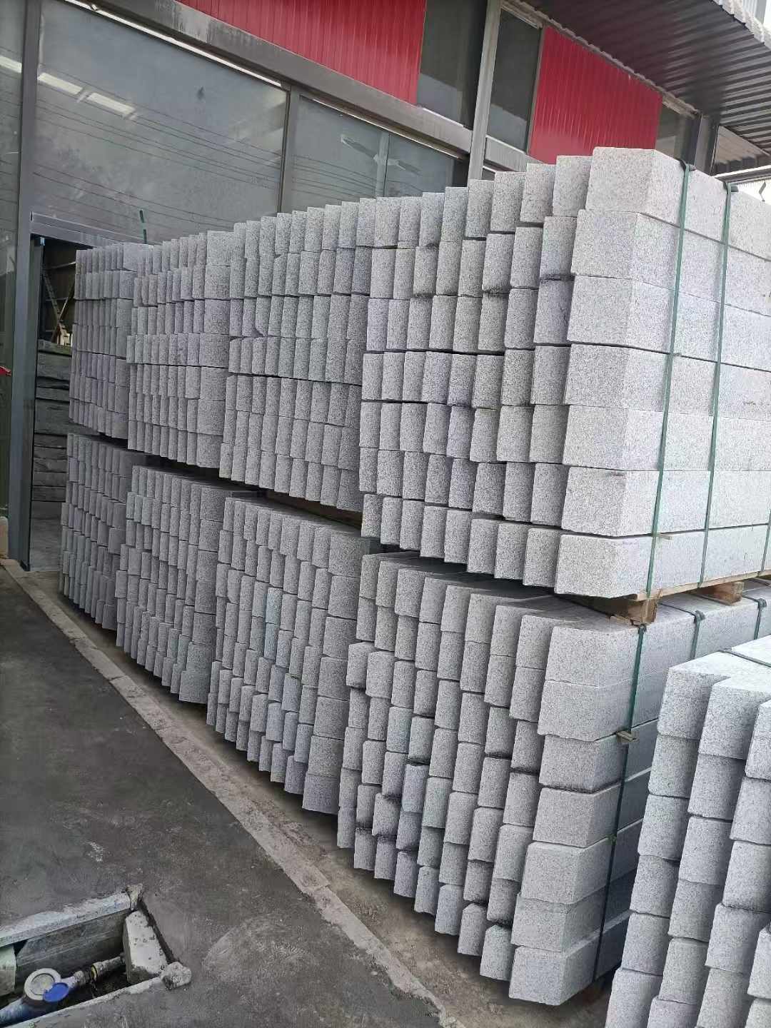 宁夏芝麻白树围石 树池