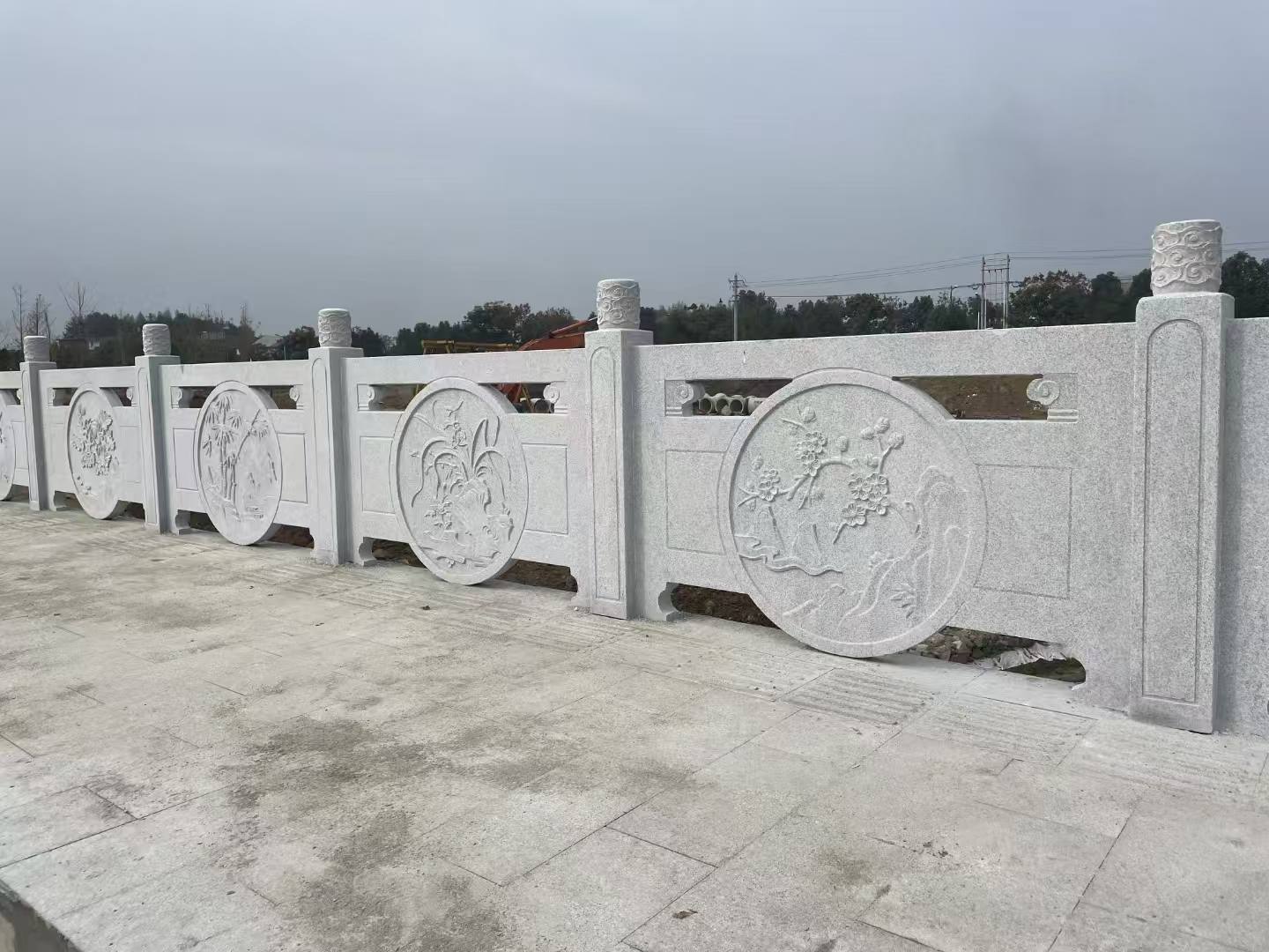 宁夏芝麻白河道栏杆 石材栏杆