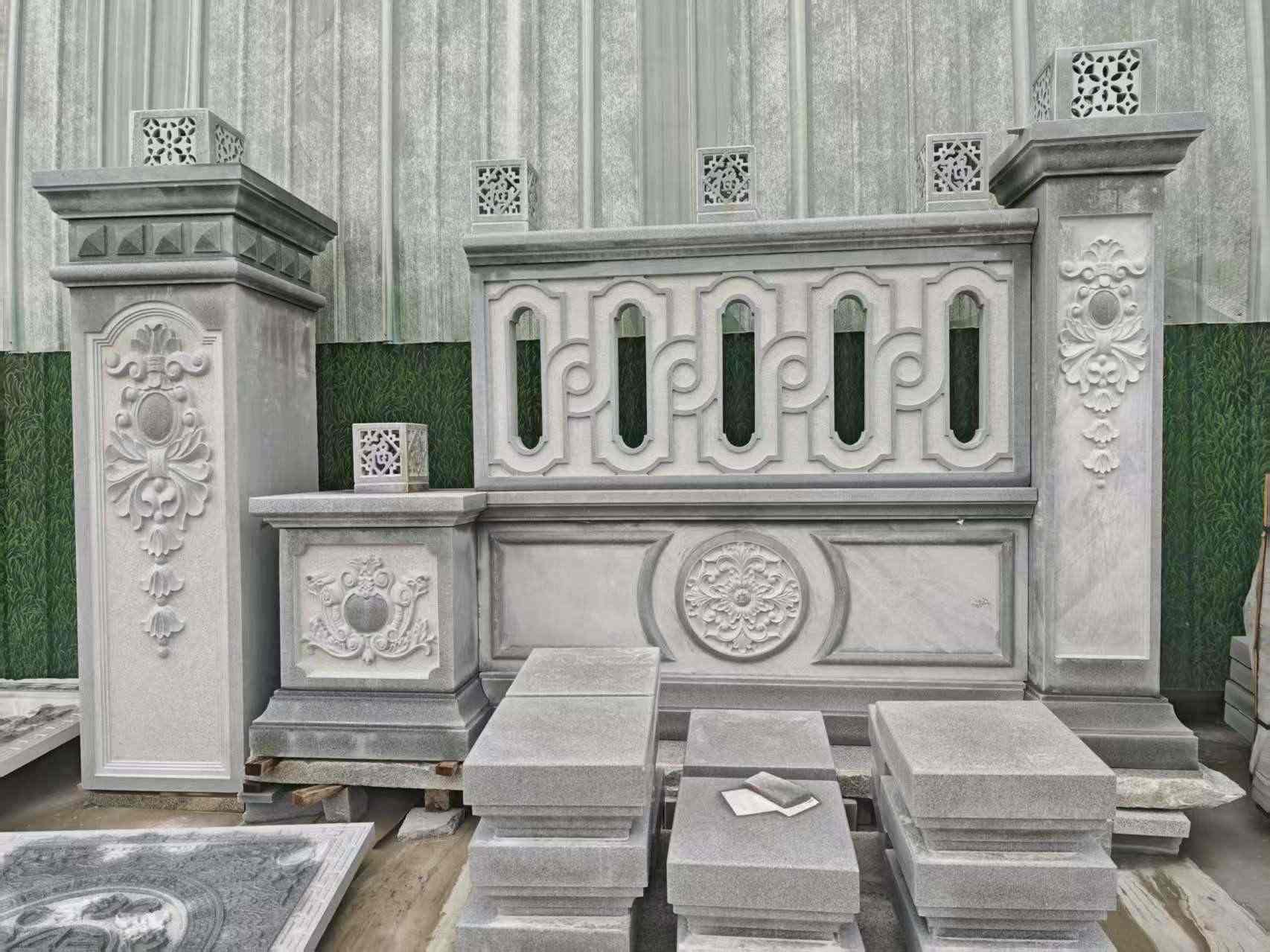 宁夏芝麻灰异形别墅门头